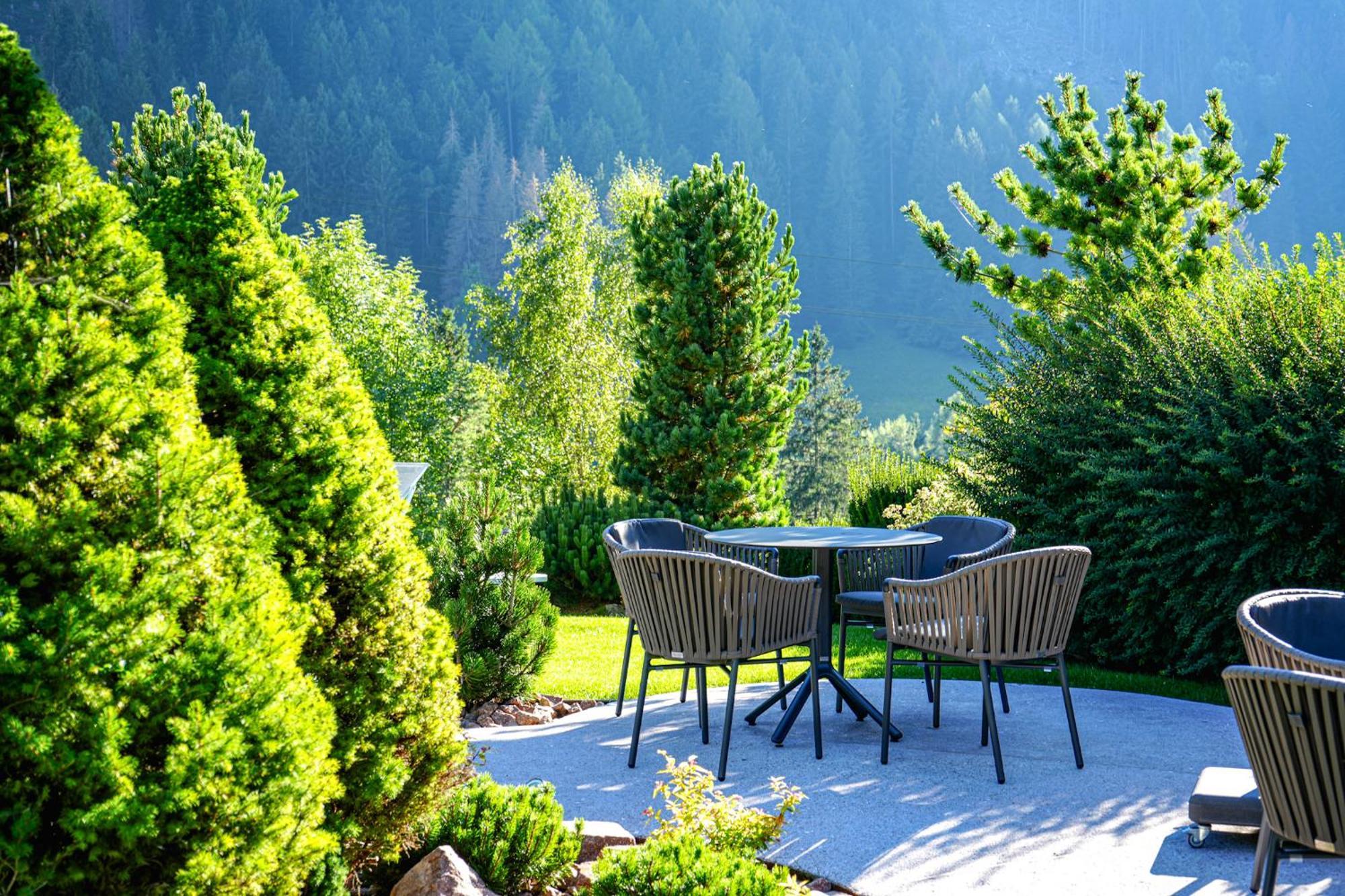 B&B Hotel Mirabel Ortisei Exteriör bild