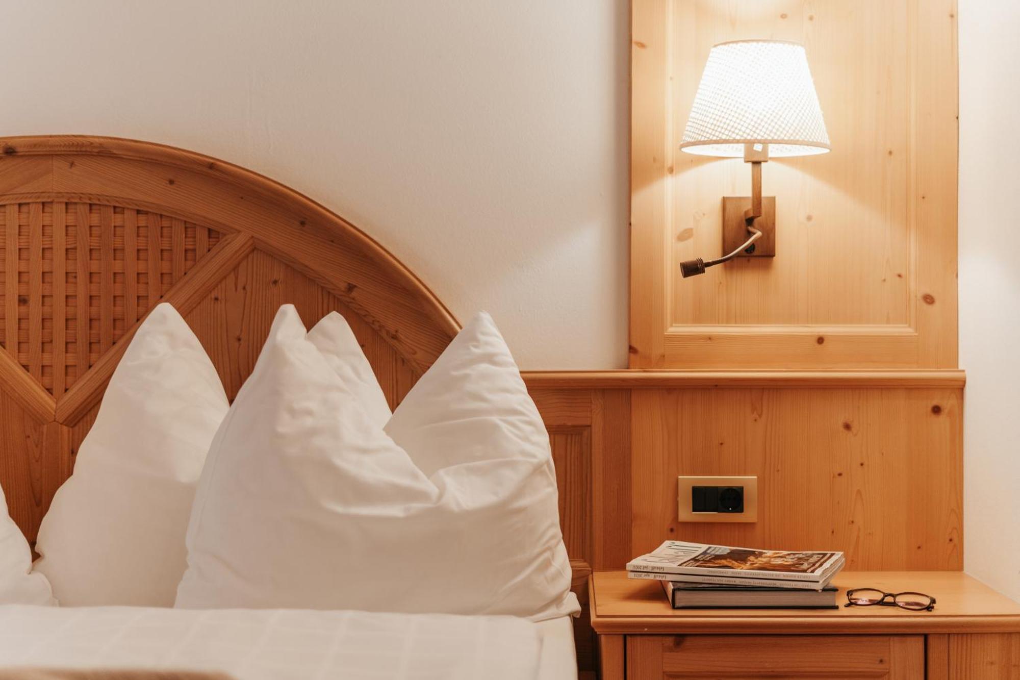 B&B Hotel Mirabel Ortisei Rum bild